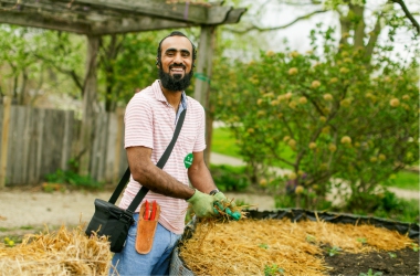 Volunteer in the Garden
